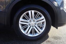 2024 Mitsubishi Outlander ES
