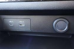 2024 Mitsubishi Outlander ES