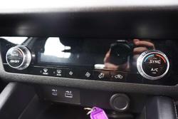 2024 Mitsubishi Outlander ES