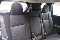2024 Mitsubishi Outlander ES