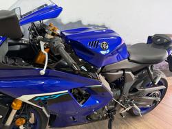 2025 Yamaha YZF-R7LA BLUE