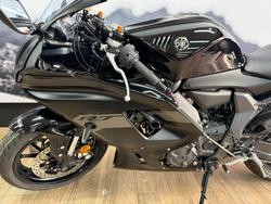 2025 Yamaha 2025 YAMAHA 655CC YZF-R7LAS