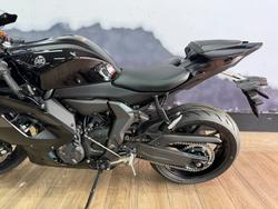 2025 Yamaha 2025 YAMAHA 655CC YZF-R7LAS