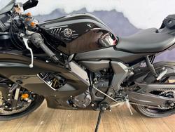2025 Yamaha 2025 YAMAHA 655CC YZF-R7LAS