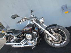 2011 Yamaha XVS650 V-STAR CUSTOM Black