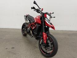 2020 DUCATI HYPERMOTARD 950 (RED) Red