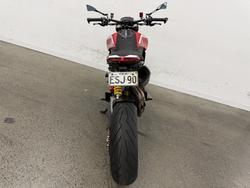 2020 DUCATI HYPERMOTARD 950 (RED) Red