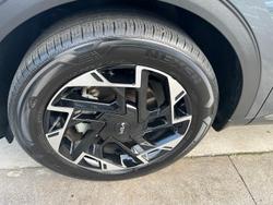 2024 Kia Sportage SX+