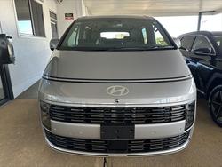 2026 HYUNDAI STARIA HEV