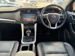 2021 LDV T60 LUXE