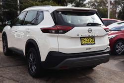 2024 Nissan X-TRAIL ST