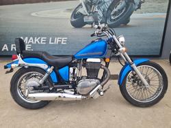 Suzuki Boulevard S40 LS650