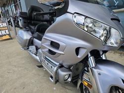 2010 Honda GL1800 (GL1800A) GOLDWING Silver