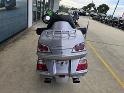 2010 Honda GL1800 (GL1800A) GOLDWING Silver