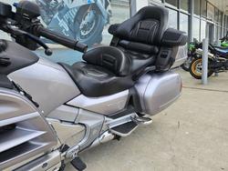 2010 Honda GL1800 (GL1800A) GOLDWING Silver