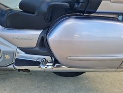 2010 Honda GL1800 (GL1800A) GOLDWING Silver