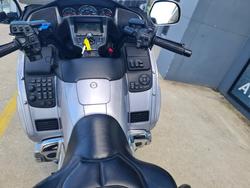 2010 Honda GL1800 (GL1800A) GOLDWING Silver