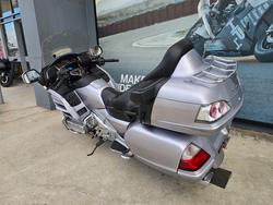 2010 Honda GL1800 (GL1800A) GOLDWING Silver
