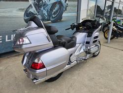 2010 Honda GL1800 (GL1800A) GOLDWING Silver