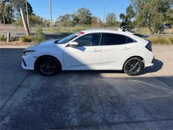 2019 HONDA CIVIC VTi-S