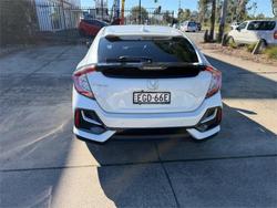 2019 HONDA CIVIC VTi-S