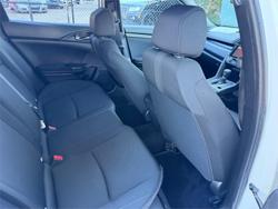 2019 HONDA CIVIC VTi-S