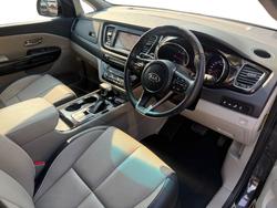 2020 Kia Carnival