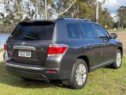 2013 Toyota Kluger Grande