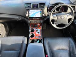 2013 Toyota Kluger Grande
