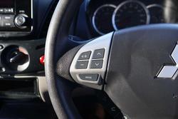 2015 Mitsubishi Triton GLX