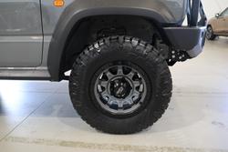 2025 Suzuki Jimny GLX