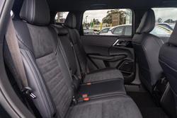 2026 Mitsubishi Outlander LS