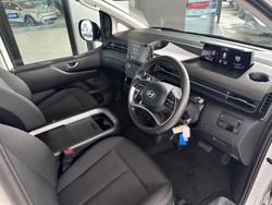 2025 Hyundai STARIA