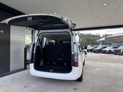 2025 Hyundai STARIA