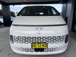 2025 Hyundai STARIA