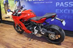 2017 Ducati SUPERSPORT Red