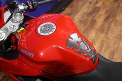 2017 Ducati SUPERSPORT Red