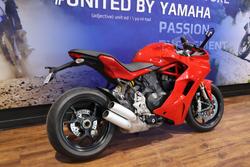 2017 Ducati SUPERSPORT Red