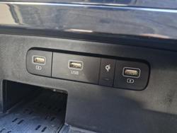 2023 Kia Carnival Platinum