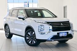 2025 Mitsubishi Outlander LS
