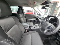 2023 Mitsubishi Outlander LS