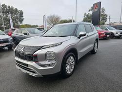 2023 Mitsubishi Outlander LS