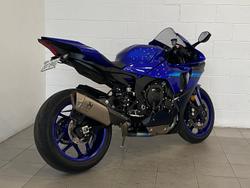 2024 Yamaha YZF-R1 R1 Blue