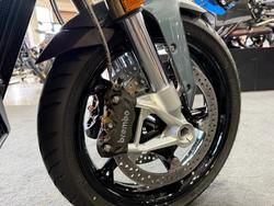 2026 BMW Motorrad S 1000 XR SPORT N4V Sage Green Metallic