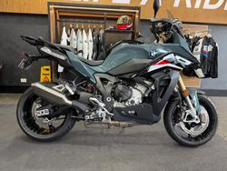 2026 BMW Motorrad S 1000 XR SPORT N4V Sage Green Metallic