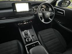 2023 Mitsubishi Outlander Aspire