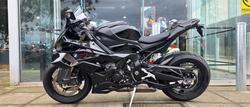 2025 BMW Motorrad S 1000 RR BLACK