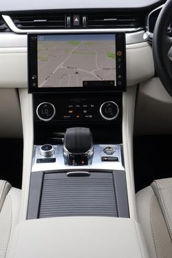 2021 Jaguar F-PACE P250 R-Dynamic S