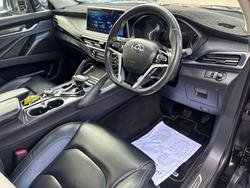 2022 LDV D90 Executive