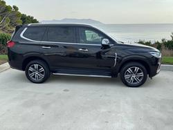 2022 LDV D90 Executive